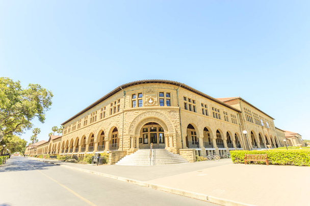 Stanford University w Paolo Alto - Zdjęcie, obraz