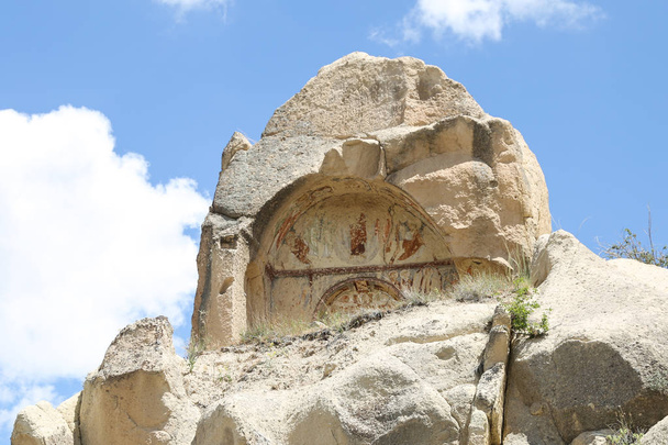 Verwoeste kerk van de grot van de oude in Cappadocië, Turkije - Foto, afbeelding