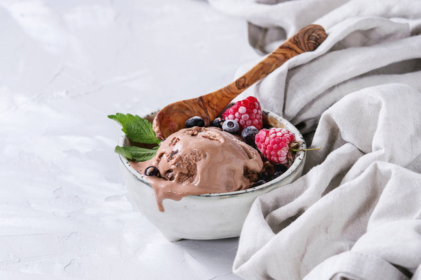 Homemade chocolate ice cream - Fotoğraf, Görsel
