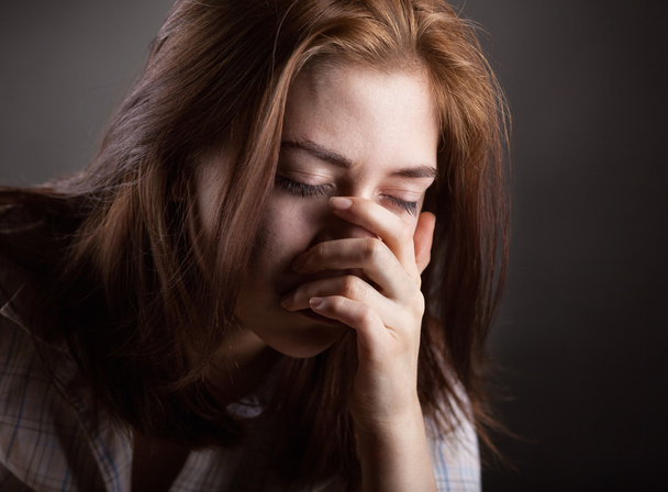 Жінка плаче
 - Фото, зображення