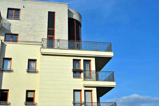  Modern apartman dış mimarisi - Fotoğraf, Görsel
