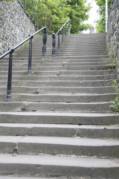 Stairs at Calton Hill, Edinburgh, Scotland - Foto, immagini
