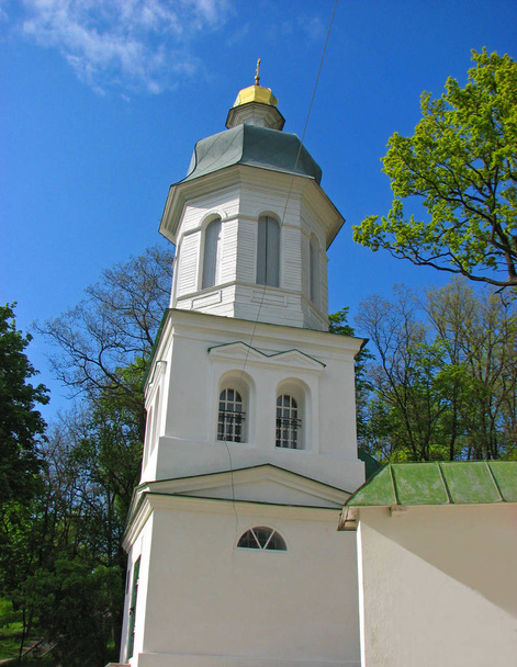 Колокольня Ильинского храма в Чернигове, Украина
 - Фото, изображение