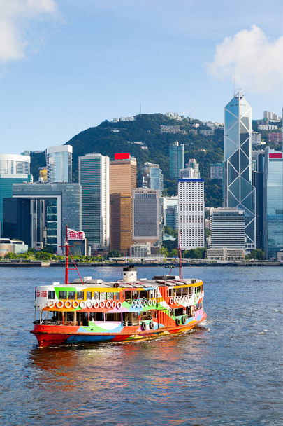 İkonik Star Feribot haçlar Victoria Harbor Hong Kong - Fotoğraf, Görsel