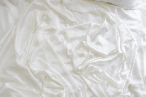 Fehér szatén ruha háttér - Fotó, kép