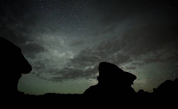 Гобліни Долина ніч
 - Фото, зображення