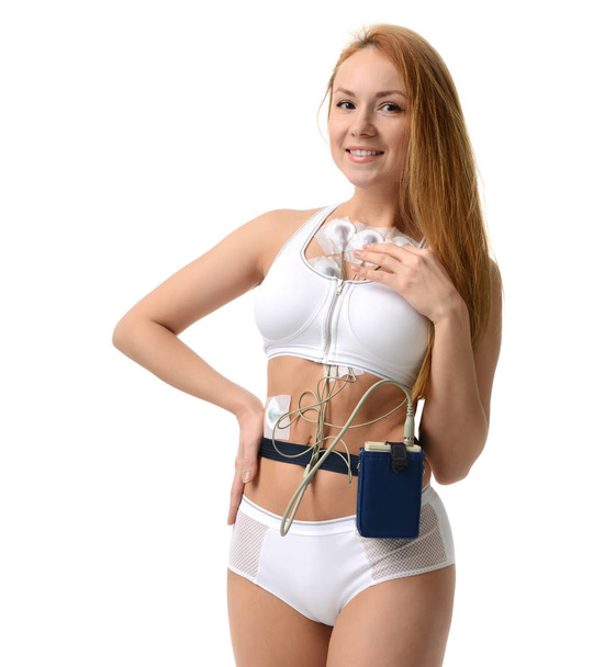 Woman medical test holter monitor device for daily monitoring  - Foto, Bild