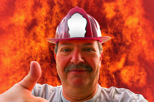 Portrait d'un pompier avec casque
 - Photo, image