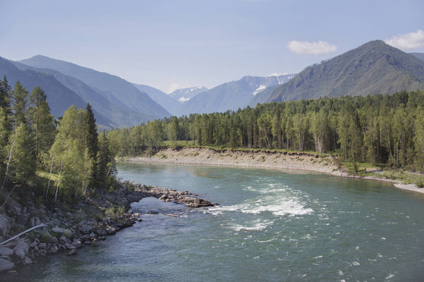 katun Fluss. Berglandschaft des Altai - Foto, Bild