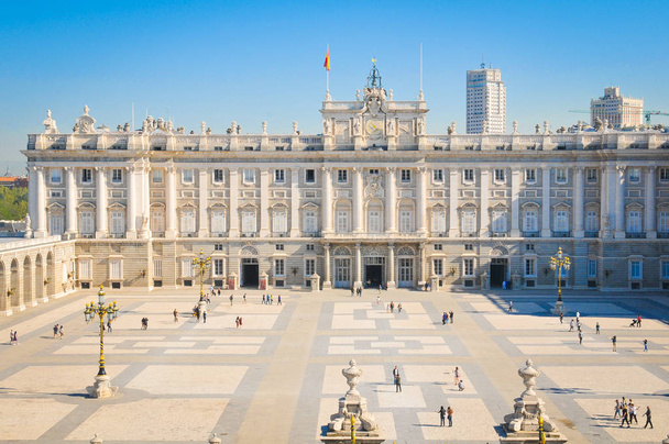 Palazzo Reale a Madrid, Spagna - Foto, immagini