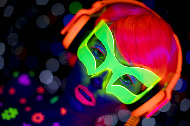glow uv neon sexy disco female cyber doll robot electronic toy - Photo, Image