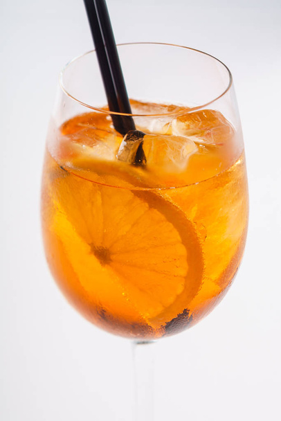 summer cocktail in glass - Foto, imagen