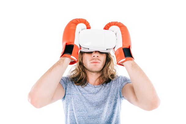 muž boxu v soupravu pro virtuální realitu  - Fotografie, Obrázek