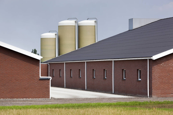edifício da fazenda moderna - Foto, Imagem