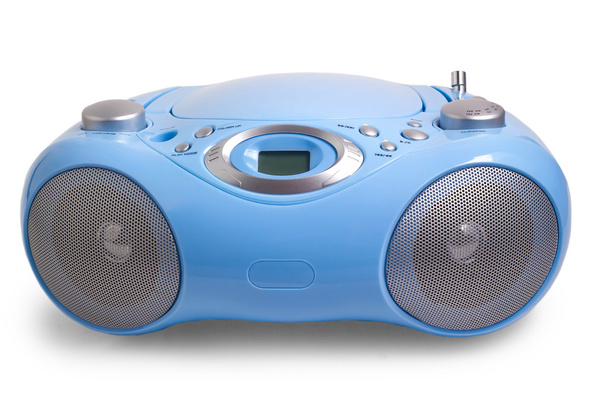 магнитофон синий стерео CD mp3 радио изолирован на белом
 - Фото, изображение