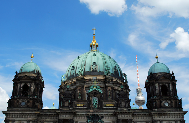 Berliini kupoli ja tv-torni
 - Valokuva, kuva