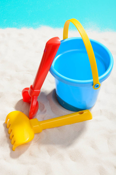 Bac à sable jouets en gros plan
 - Photo, image