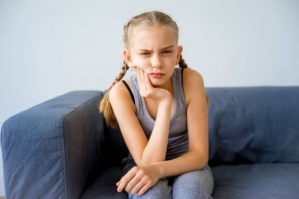 Girl having a toothache - Photo, Image
