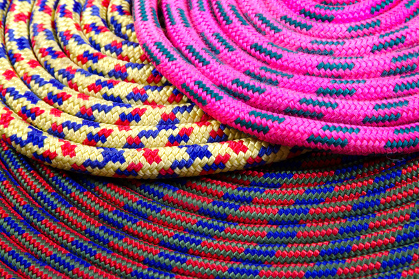 Красочная альпинистская верёвка
 - Фото, изображение