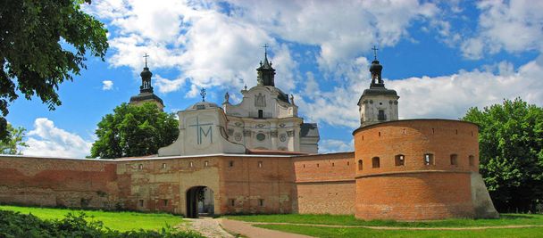 Kloster der nackten Karmelitinnen in Berdichev, Ukraine - Foto, Bild
