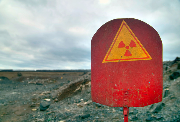 Radiation sign - Foto, afbeelding