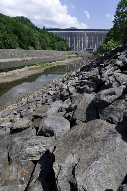 barragem de fontana
 - Foto, Imagem