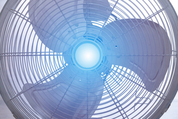 Kovové větrací ventilátor - Fotografie, Obrázek
