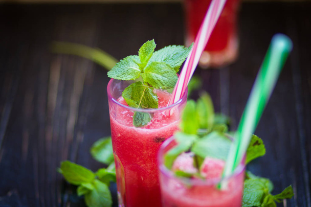 watermelon drink with mint - Foto, imagen