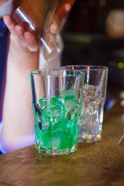 alcohol cocktail on bar - Fotó, kép