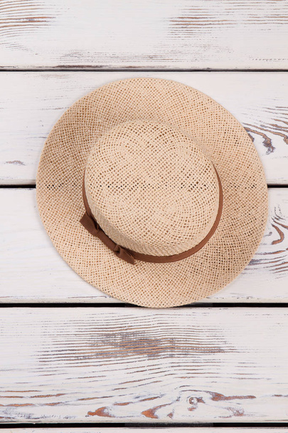 Weave summer hat, top view. - Foto, imagen