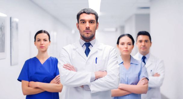 group of medics or doctors at hospital - Foto, immagini