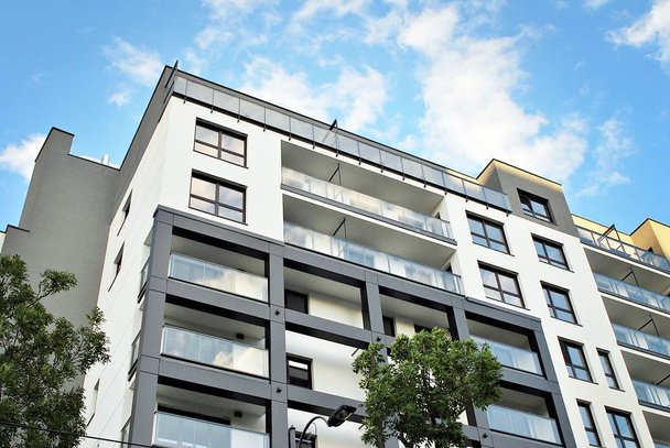  Edifício moderno de apartamentos de luxo
 - Foto, Imagem