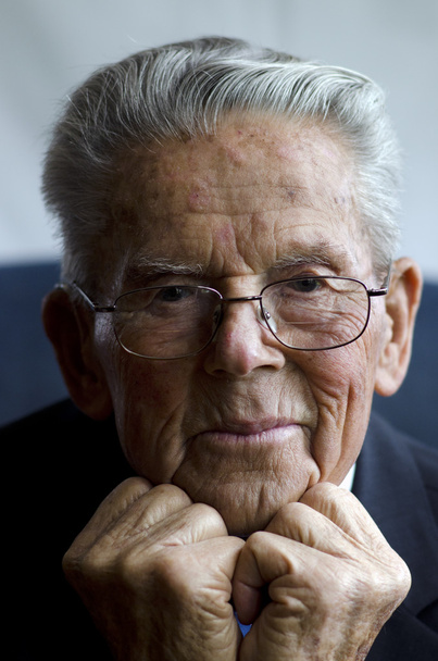 mutlu yaşlı adam portresi - Fotoğraf, Görsel