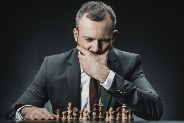 Дорогой бизнесмен и шахматист
 - Фото, изображение