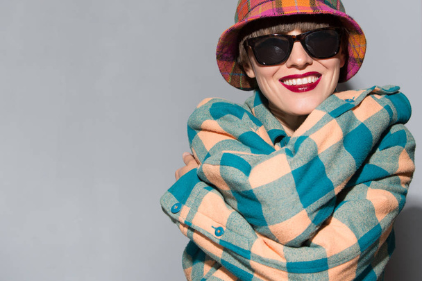 Young stylish woman in coat and hat - Foto, Bild