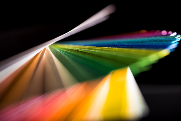 composição dinâmica de papéis coloridos
 - Foto, Imagem
