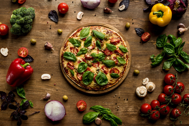 pizza with fresh herbs - 写真・画像