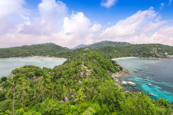タイ タオ島の山と海の海岸を参照するジョン スワン最高の視点. - 写真・画像