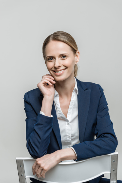 attractive businesswoman in suit - Fotoğraf, Görsel