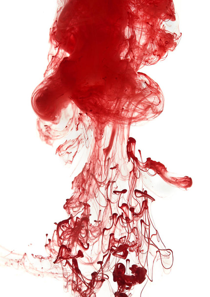 Red ink into the water - Foto, afbeelding