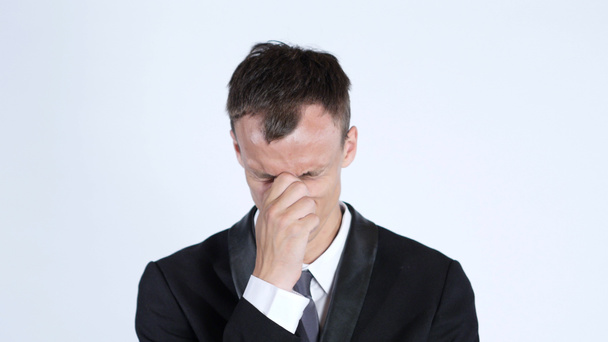 muotokuva yksi surullinen liikemies peittää kasvonsa, menetys, stressi, masentunut
 - Valokuva, kuva