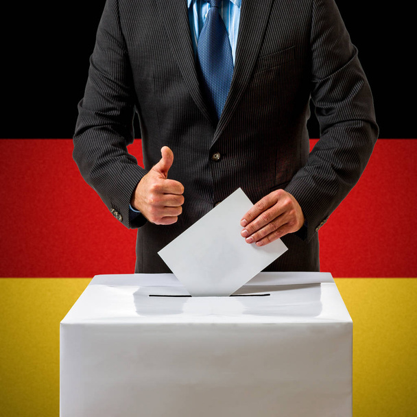 Elections au Bundestag en Allemagne, man
 - Photo, image