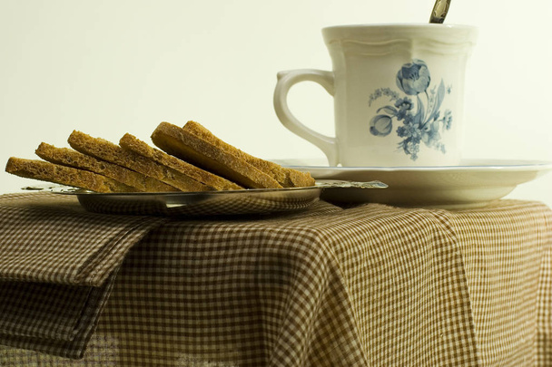 закуски на столе
 - Фото, изображение