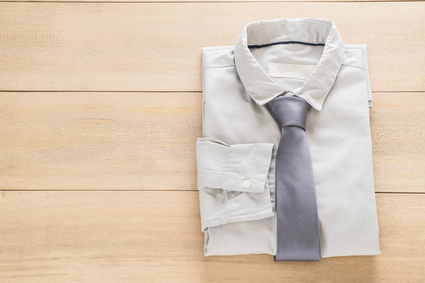 gömlek kravat ile - Fotoğraf, Görsel