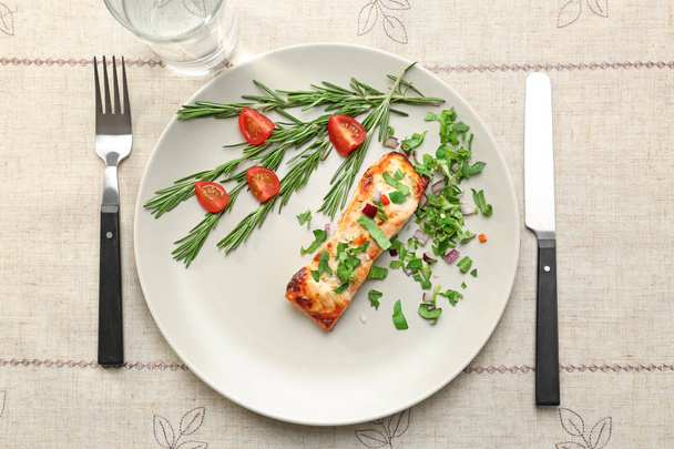 Plate with salmon and herbs - Foto, Imagen