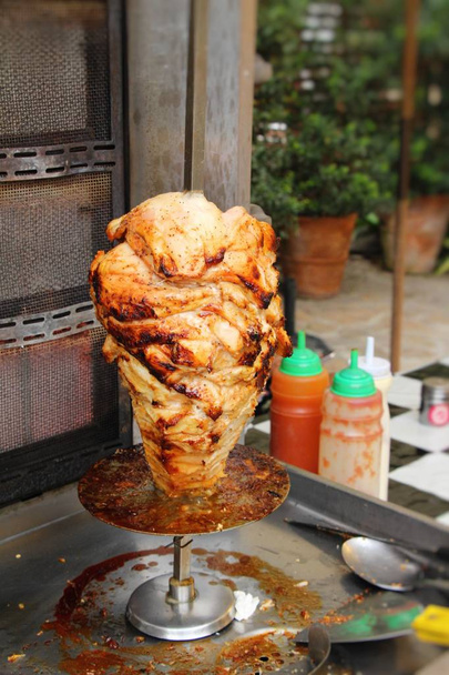 Kebab Döner török hagyományos ízek a finom - Fotó, kép