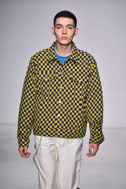 Ovadia and Sons Spring 2018 Collection  - Foto, Bild