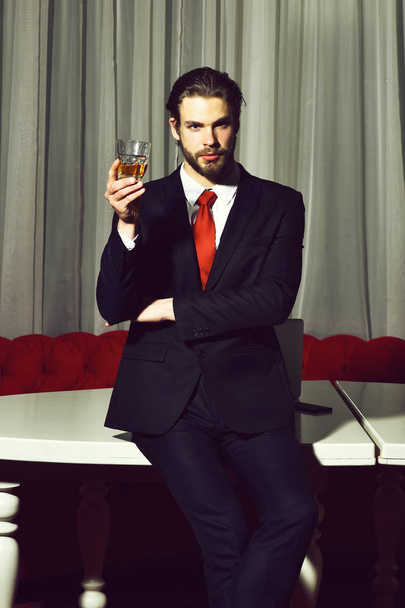 bearded man, businessman with glass of whiskey, cell phone - Fotoğraf, Görsel
