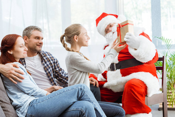 сім'я і Санта Клаус
 - Фото, зображення