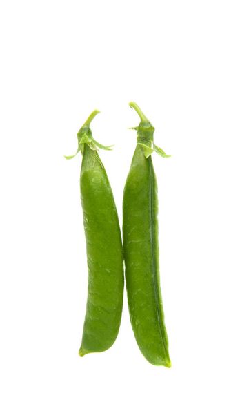 Green fresh peas isolated  - Foto, imagen